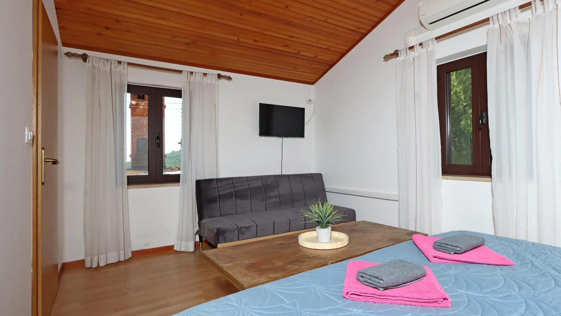 בית הארחה Rooms With Wifi Brsec, Opatija - 7768